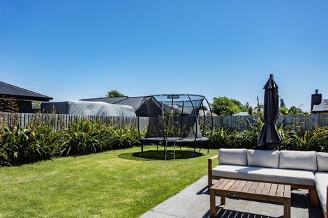 Photo of property in 5 Hamlett Drive, Woodend, 7610