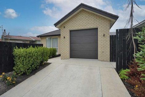 Photo of property in 2 Pryce Place, Silverdale, Hamilton, 3216