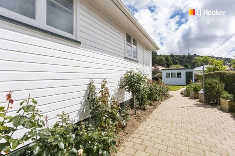 Photo of property in 38 Balmain Street, Halfway Bush, Dunedin, 9010