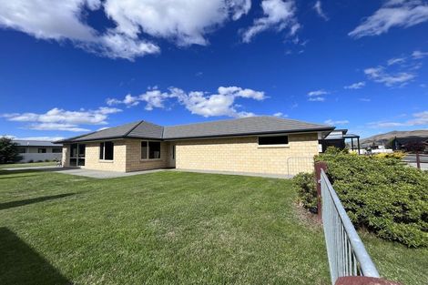 Photo of property in 14 Irishman Drive, Twizel, 7901