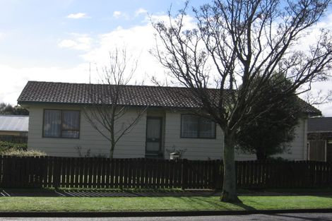 Photo of property in 9 Escort Grove, Awapuni, Palmerston North, 4412