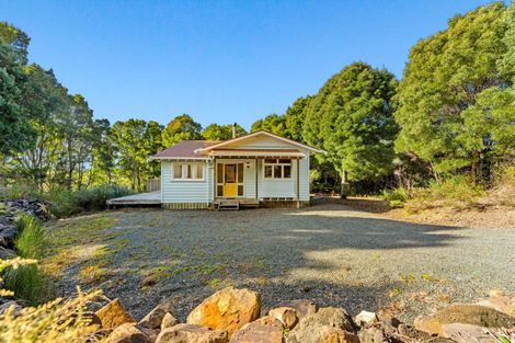 Photo of property in 120 Rangiora Road, Kaiwaka, 0573