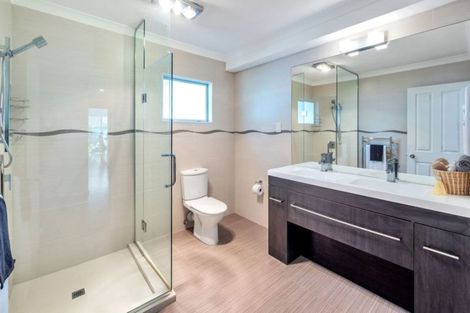 Photo of property in 270 Schnapper Rock Road, Schnapper Rock, Auckland, 0632