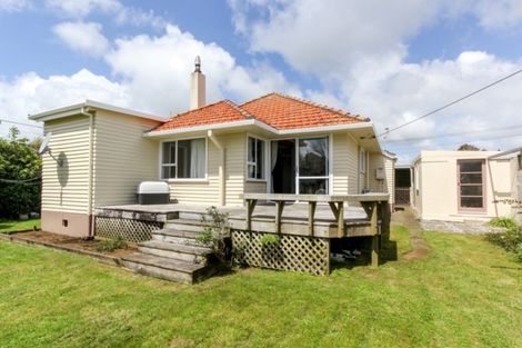 Photo of property in 47 Drake Street, Vogeltown, New Plymouth, 4310