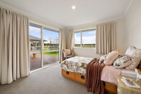 Photo of property in 113 Pearces Road, West Melton, Christchurch, 7675