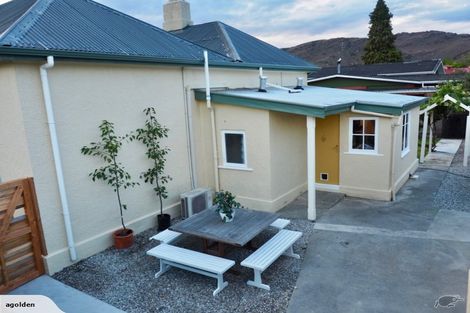 Photo of property in 12 Fastnet Street, Alexandra, 9320