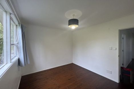 Photo of property in 11 Holt Avenue, Torbay, Auckland, 0630