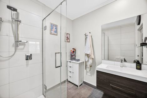 Photo of property in 28 Taitonga Lane, Stanmore Bay, Whangaparaoa, 0932