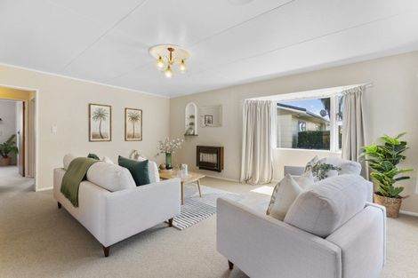 Photo of property in 5 Avon Place, Springvale, Whanganui, 4501