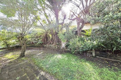 Photo of property in 1/25 Sapphire Place, Bayview, Auckland, 0629