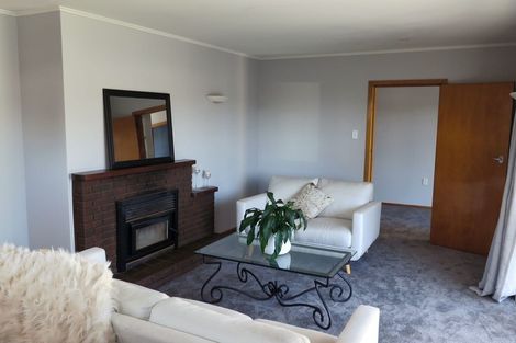 Photo of property in 1/182 Gloucester Street, Taradale, Napier, 4112