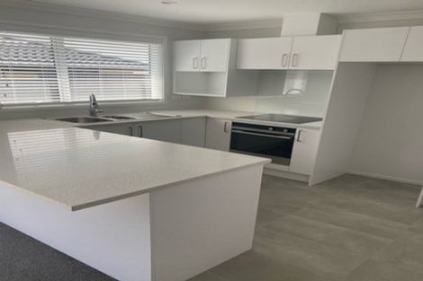 Photo of property in 53 Jack Lachlan Drive, Beachlands, Auckland, 2018