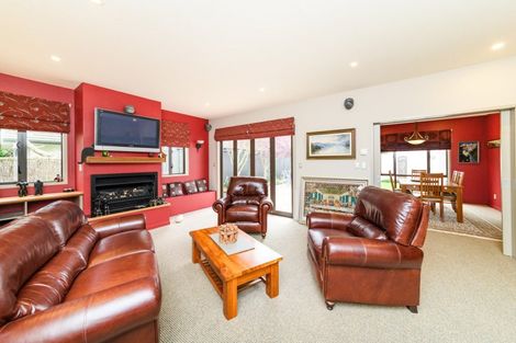 Photo of property in 44 Ihaka Street, Hokowhitu, Palmerston North, 4410