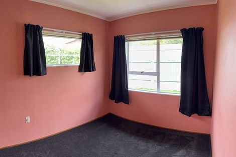 Photo of property in 49a John F Kennedy Drive, Milson, Palmerston North, 4414