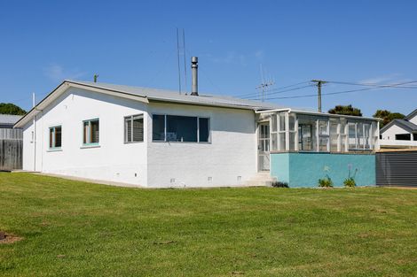 Photo of property in 15 Anderson Street, Kakanui, Oamaru, 9495
