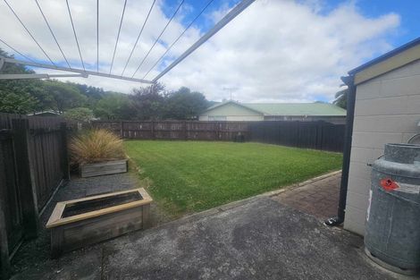 Photo of property in 5a Tapestry Grove, Silverstream, Upper Hutt, 5019