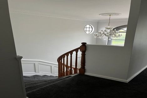 Photo of property in 11 Rosses Place, Pinehill, Auckland, 0632