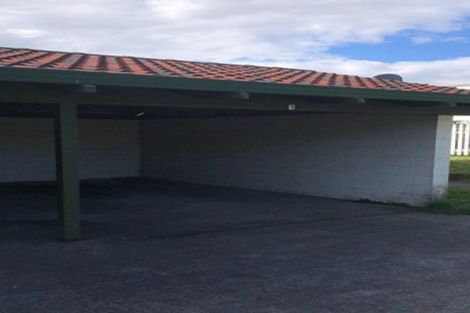 Photo of property in 1/45 The Avenue, Lynfield, Auckland, 1042