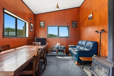 Photo of property in 5 Beach Road, Tirohanga, Opotiki, 3197