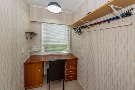 Photo of property in 28 Oriwa Street, Waikanae, 5036