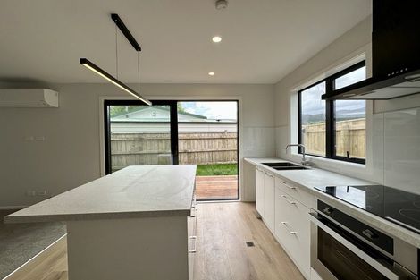 Photo of property in 17 Gibson Crescent, Naenae, Lower Hutt, 5011