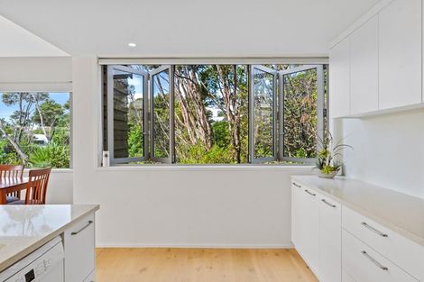 Photo of property in 6 Wendy Hood Way, Snells Beach, 0920