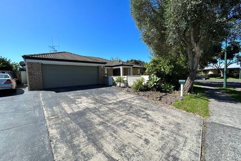 Photo of property in 2 Clydesdale Close, Papamoa Beach, Papamoa, 3118