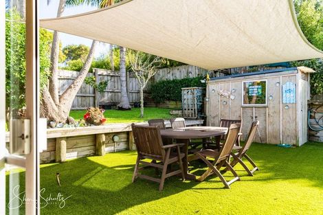 Photo of property in 8 Montaine Place, Maungaturoto, 0520