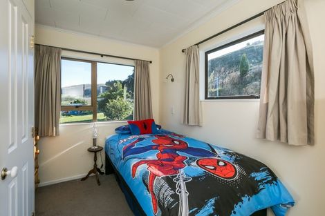 Photo of property in 140 Seafield Road, Eskdale, Napier, 4182