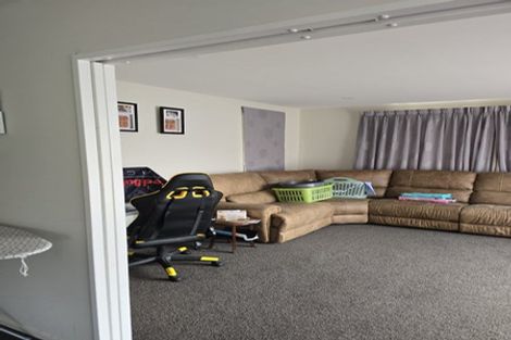 Photo of property in 77 Whincops Road, Halswell, Christchurch, 8025