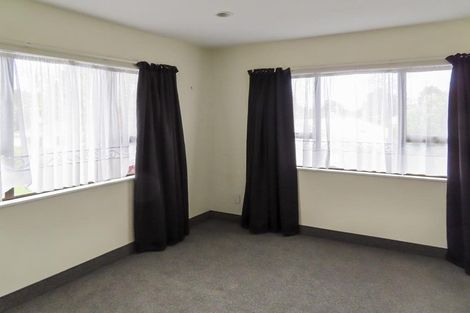 Photo of property in 5 California Drive, Totara Park, Upper Hutt, 5018