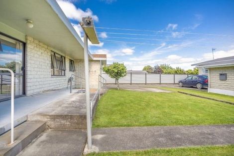 Photo of property in 10 Grange Street, Winton, 9720