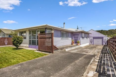 Photo of property in 11 Belgrave Street, Wainuiomata, Lower Hutt, 5014