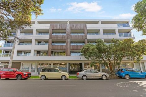 Photo of property in 104/25 Bute Road, Browns Bay, Auckland, 0630