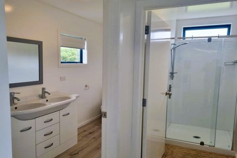 Photo of property in 27 Marsden Point Road, Ruakaka, 0116