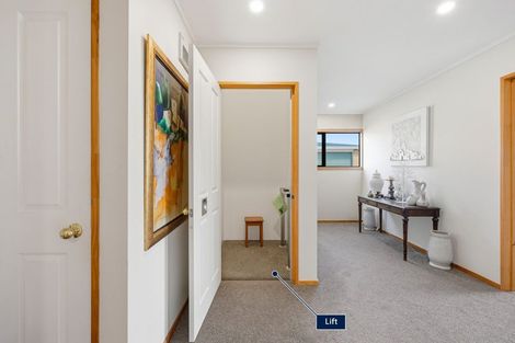 Photo of property in 166 Torkar Road, Clarks Beach, 2122