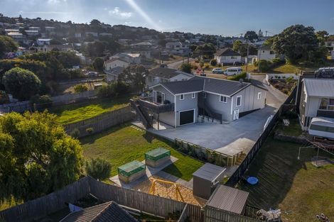 Photo of property in 81 Waiuta Street, Titahi Bay, Porirua, 5022