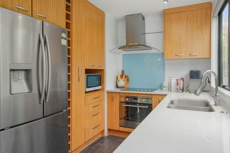 Photo of property in 32 Benchmark Drive, Massey, Auckland, 0614