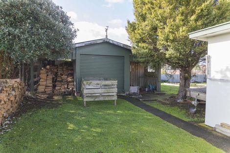 Photo of property in 73 Barraud Street, Dannevirke, 4930
