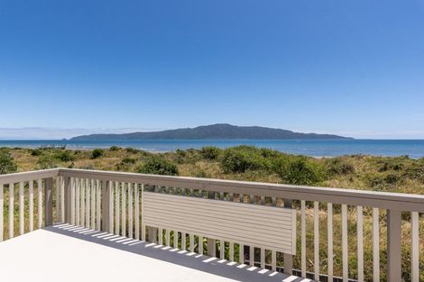 Photo of property in 149 Manly Street, Paraparaumu Beach, Paraparaumu, 5032