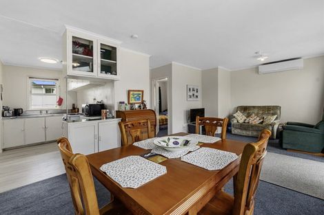 Photo of property in 219a Otumoetai Road, Otumoetai, Tauranga, 3110