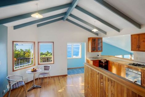 Photo of property in 61 Motuhoa Road, Tairua, 3508