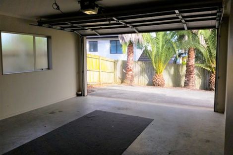 Photo of property in 3 Saybrook Place, Mangere, Auckland, 2022