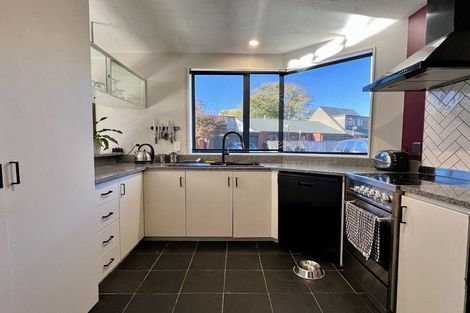 Photo of property in Ashgrove Village, 10/187 Ashgrove Terrace, Somerfield, Christchurch, 8024