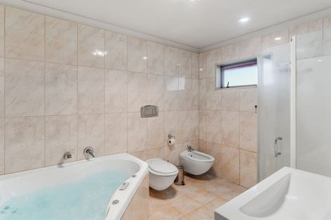 Photo of property in 10 Matthew Place, Aidanfield, Christchurch, 8025