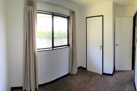 Photo of property in 870a Beach Road, Waiake, Auckland, 0630