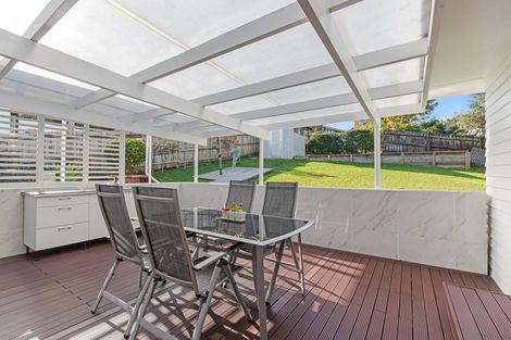 Photo of property in 43 Lynden Avenue, Hillcrest, Auckland, 0627