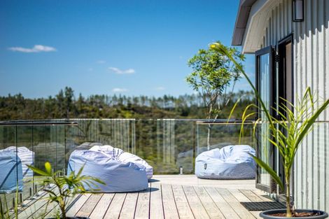 Photo of property in 77 Te Wahapu Road, Russell, 0272