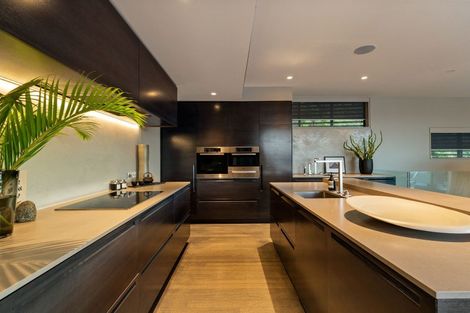 Photo of property in 34 Lookout Road, Roseneath, Wellington, 6021