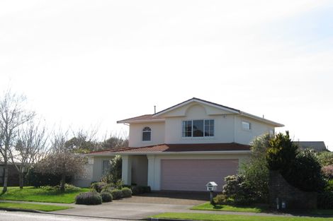 Photo of property in 158 Heta Road, Highlands Park, New Plymouth, 4312